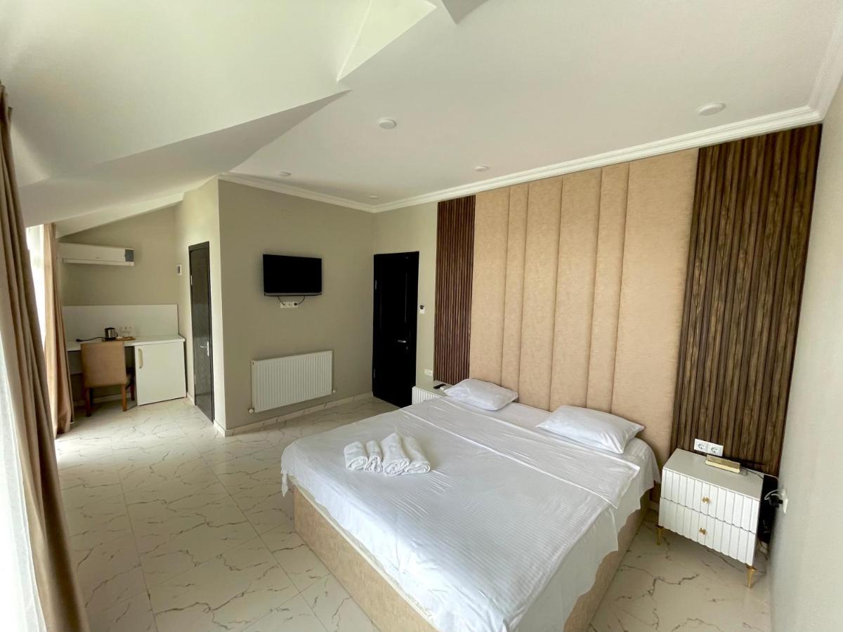 Four Seasons Hotel Batumi Exterior photo